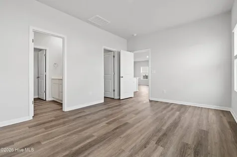 167 N Squires Run Lane Richlands NC 28574