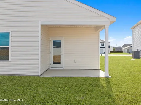167 N Squires Run Lane Richlands NC 28574