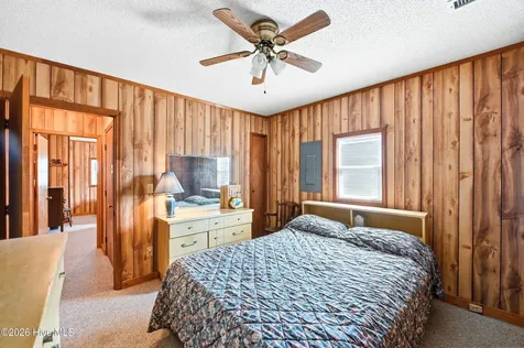 1906 N New River Drive Surf City NC 28445