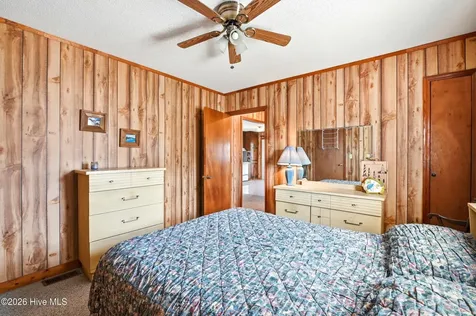 1906 N New River Drive Surf City NC 28445
