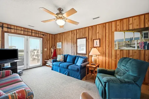 1906 N New River Drive Surf City NC 28445