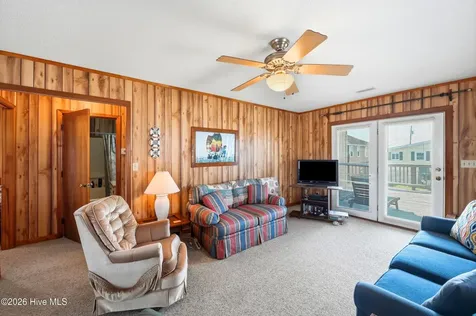 1906 N New River Drive Surf City NC 28445