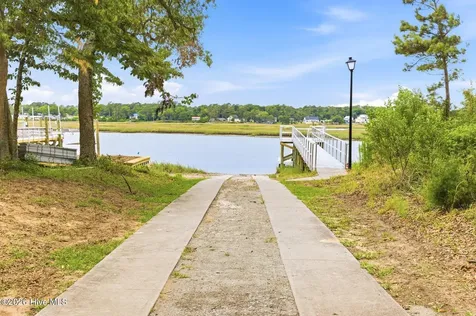 1820 Harbour Edge Lane SW Supply NC 28462