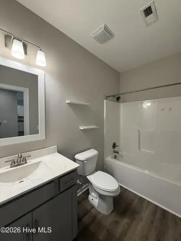 211 Briarcliff Court Kinston NC 28501