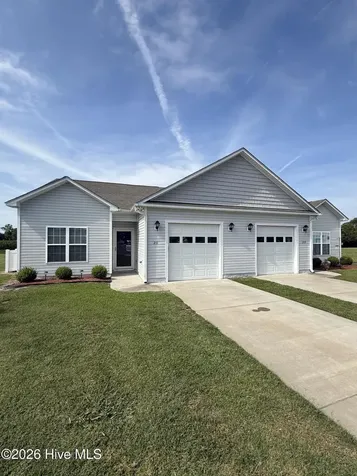 211 Briarcliff Court Kinston NC 28501