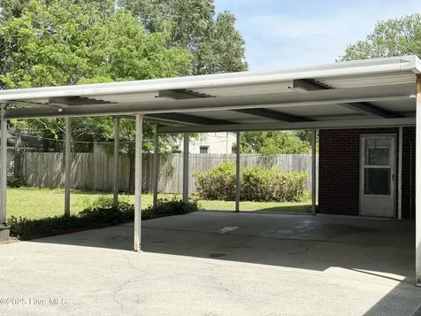 2703 Jackson Drive Greenville NC 27858
