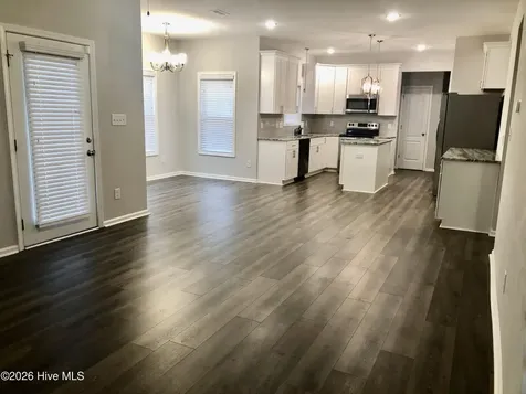 406 Ames Street Fayetteville NC 28301