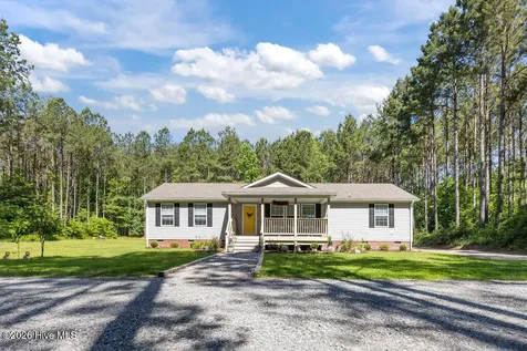 20 Wells Lane Gates NC 27937