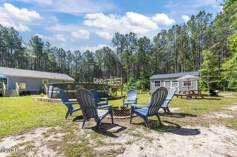 20 Wells Lane Gates NC 27937