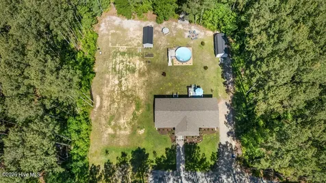 20 Wells Lane Gates NC 27937