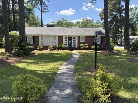 125 Tucker Street Whiteville NC 28472