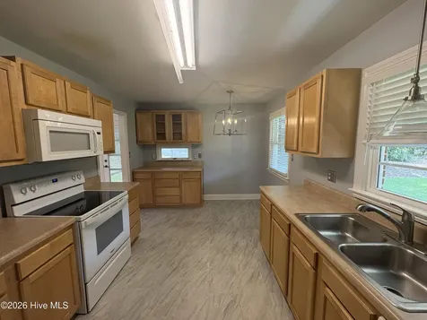 125 Tucker Street Whiteville NC 28472