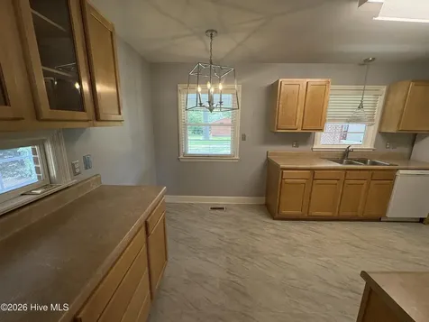 125 Tucker Street Whiteville NC 28472