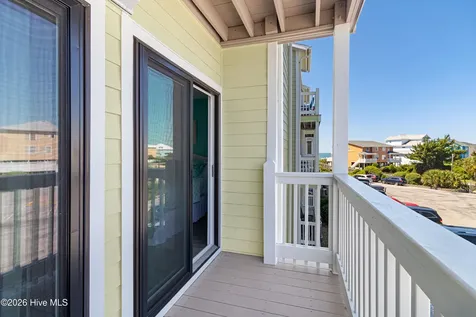 9201 Coast Guard Road Emerald Isle NC 28594