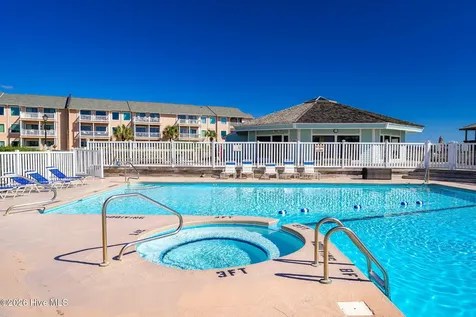 9201 Coast Guard Road Emerald Isle NC 28594
