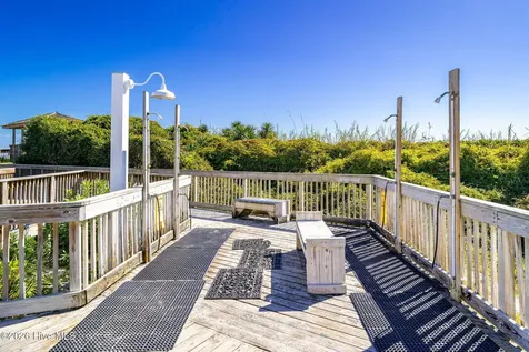 9201 Coast Guard Road Emerald Isle NC 28594
