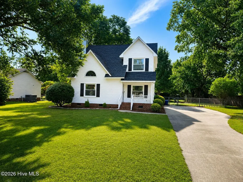 2117 Canyon Drive Winterville NC 28590