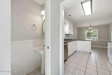 2117 Canyon Drive Winterville NC 28590