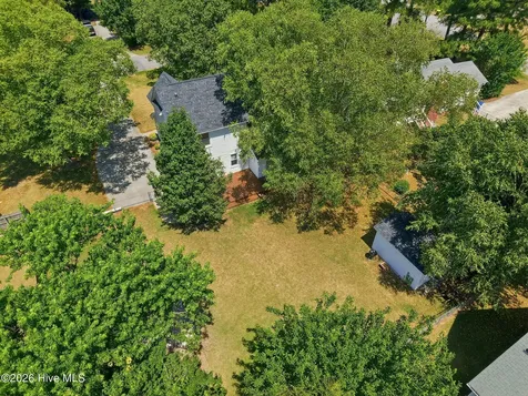 2117 Canyon Drive Winterville NC 28590