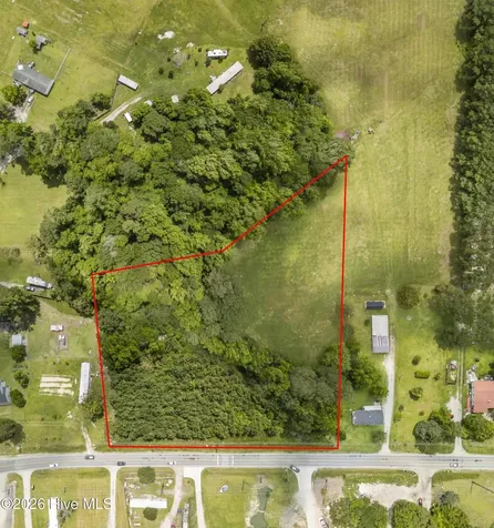 826 Sand Ridge Road Hubert NC 28539
