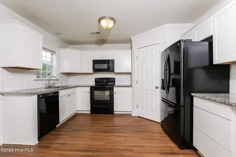 3715 Highland Drive Ayden NC 28513