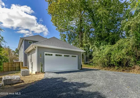 455 W New Hampshire Avenue Southern Pines NC 28387