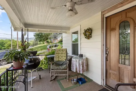 390 Aquone Road Andrews NC 28901