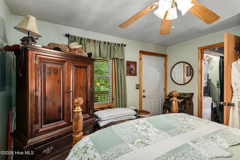 390 Aquone Road Andrews NC 28901