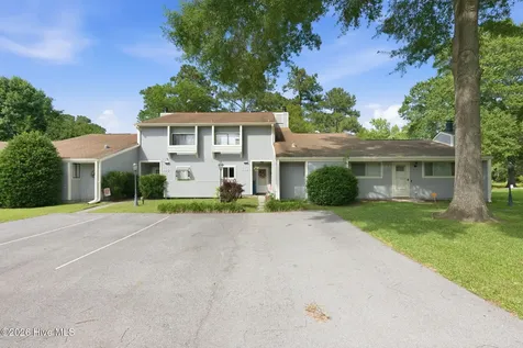 144 Quarterdeck Townhouses New Bern NC 28562