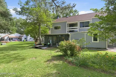 144 Quarterdeck Townhouses New Bern NC 28562