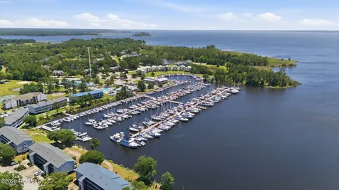 144 Quarterdeck Townhouses New Bern NC 28562