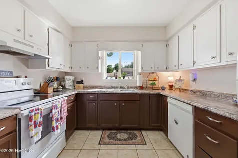 144 Quarterdeck Townhouses New Bern NC 28562
