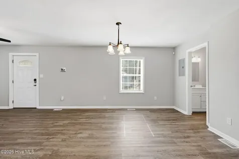 200 S Sylvan Drive Greenville NC 27834