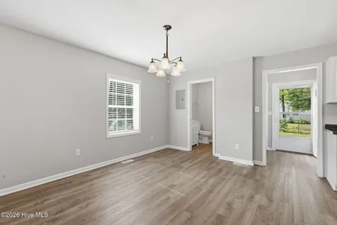 200 S Sylvan Drive Greenville NC 27834