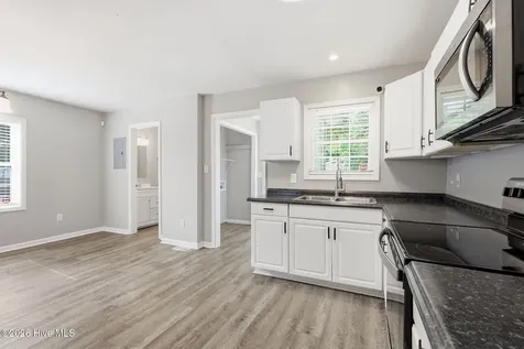 200 S Sylvan Drive Greenville NC 27834