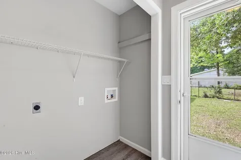 200 S Sylvan Drive Greenville NC 27834