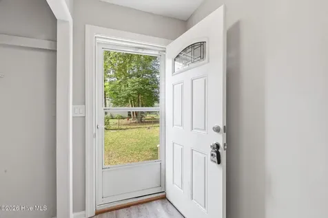 200 S Sylvan Drive Greenville NC 27834