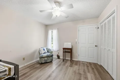 806 Lord Granville Drive Morehead City NC 28557