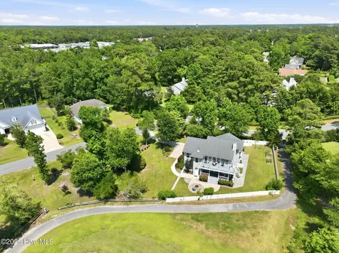 806 Lord Granville Drive Morehead City NC 28557