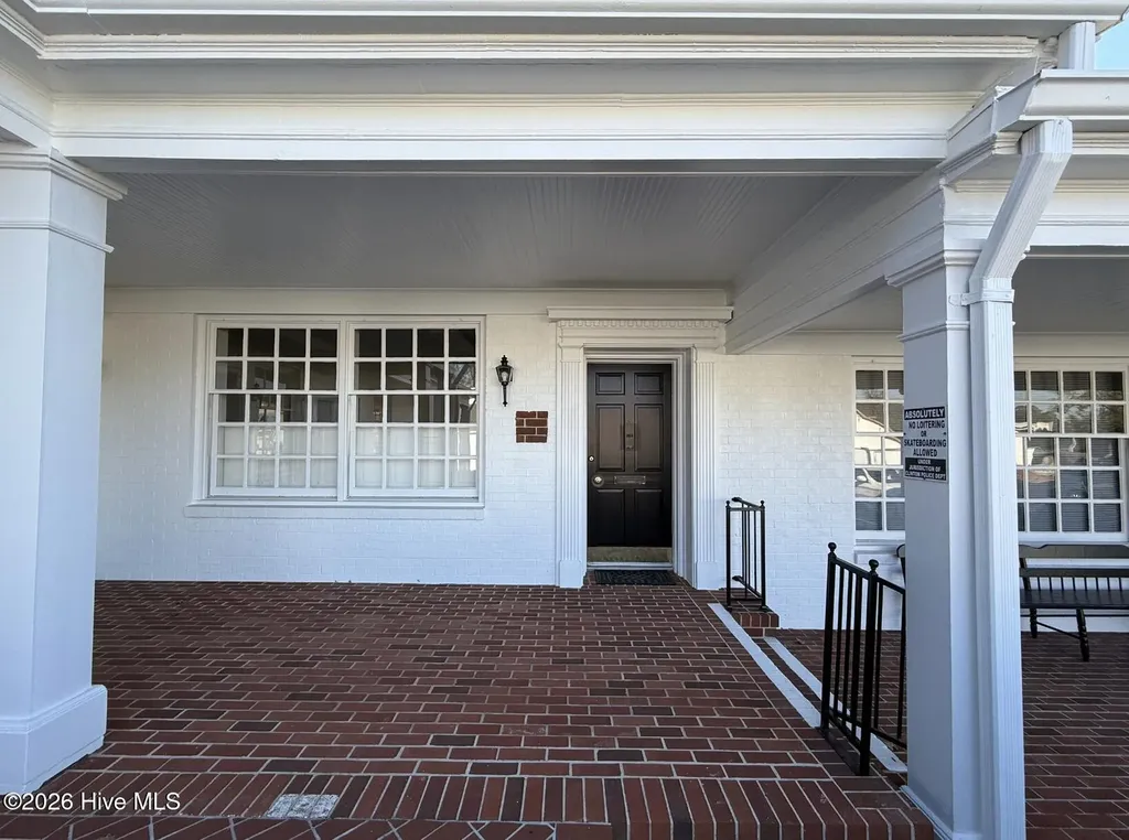 312 College Street Clinton NC 28328