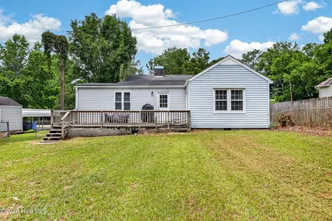 403 Sherwood Road Jacksonville NC 28540