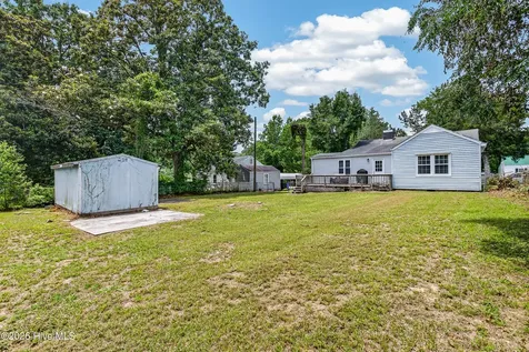 403 Sherwood Road Jacksonville NC 28540