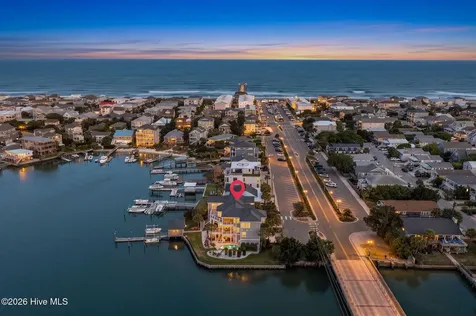 24 W Salisbury Street Wrightsville Beach NC 28480
