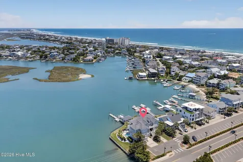 24 W Salisbury Street Wrightsville Beach NC 28480
