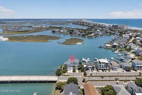 24 W Salisbury Street Wrightsville Beach NC 28480