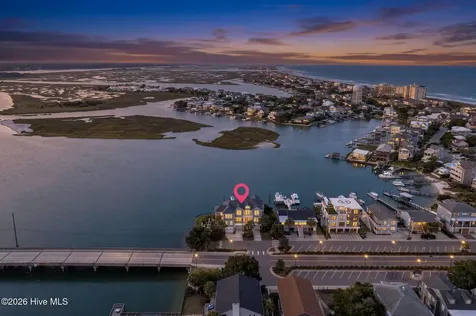 24 W Salisbury Street Wrightsville Beach NC 28480