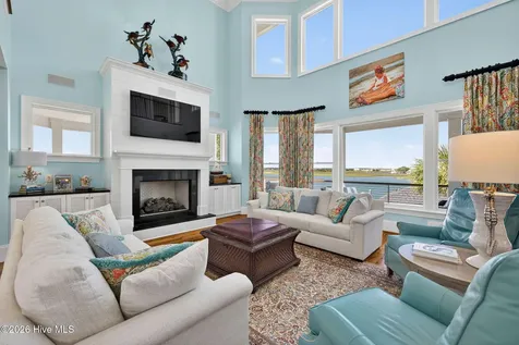 24 W Salisbury Street Wrightsville Beach NC 28480