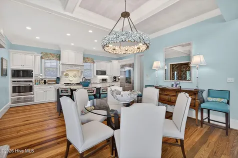 24 W Salisbury Street Wrightsville Beach NC 28480