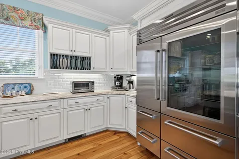24 W Salisbury Street Wrightsville Beach NC 28480