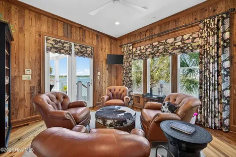 24 W Salisbury Street Wrightsville Beach NC 28480
